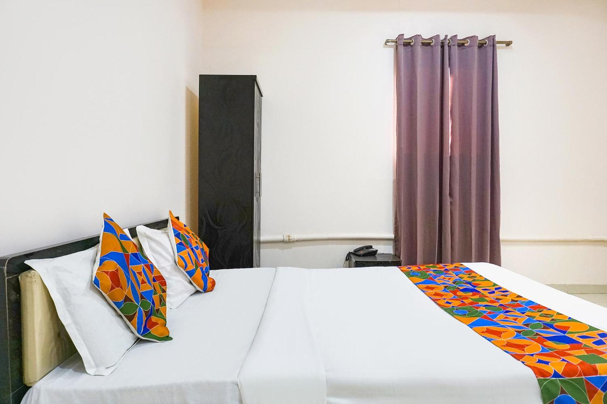 Fabhotel Rachana Residency - Nr Shivaji Nagar Metro Station Pune Exterior photo